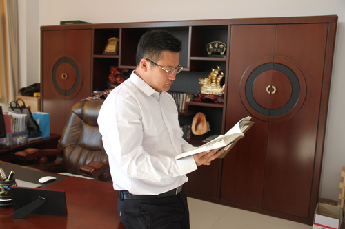 乾港集團(tuán) 乾港集團(tuán)